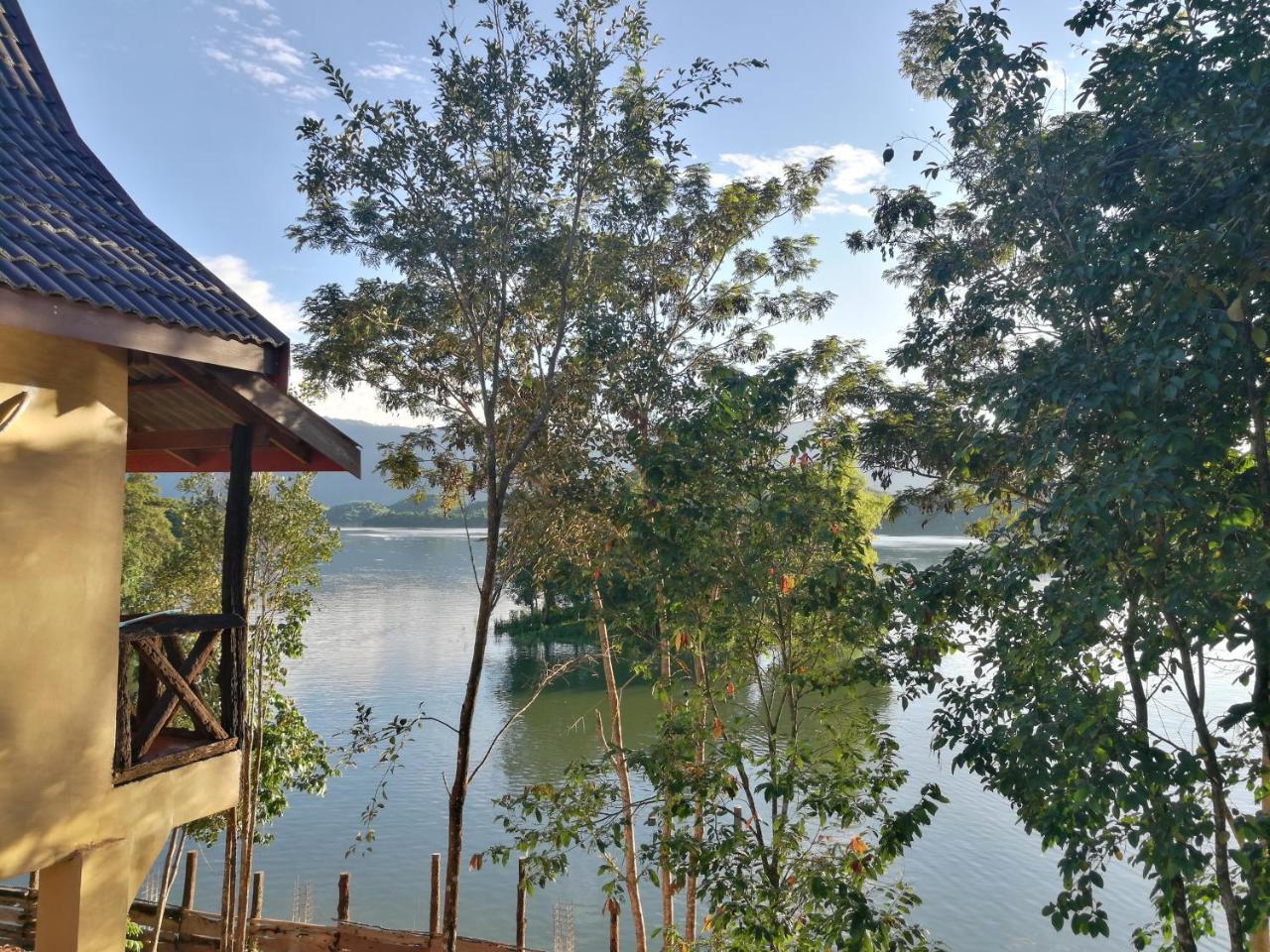 Nirvana Archipel Resort Vang Vieng Exteriér fotografie
