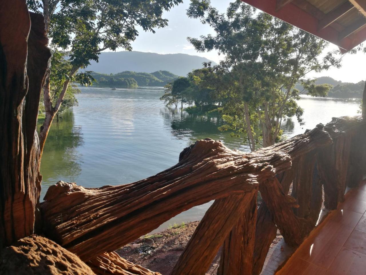 Nirvana Archipel Resort Vang Vieng Exteriér fotografie