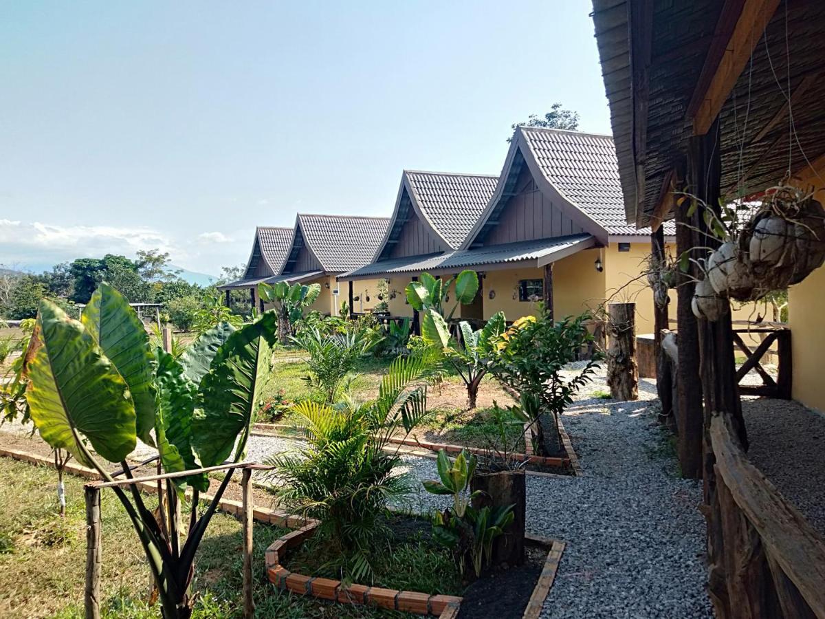 Nirvana Archipel Resort Vang Vieng Exteriér fotografie